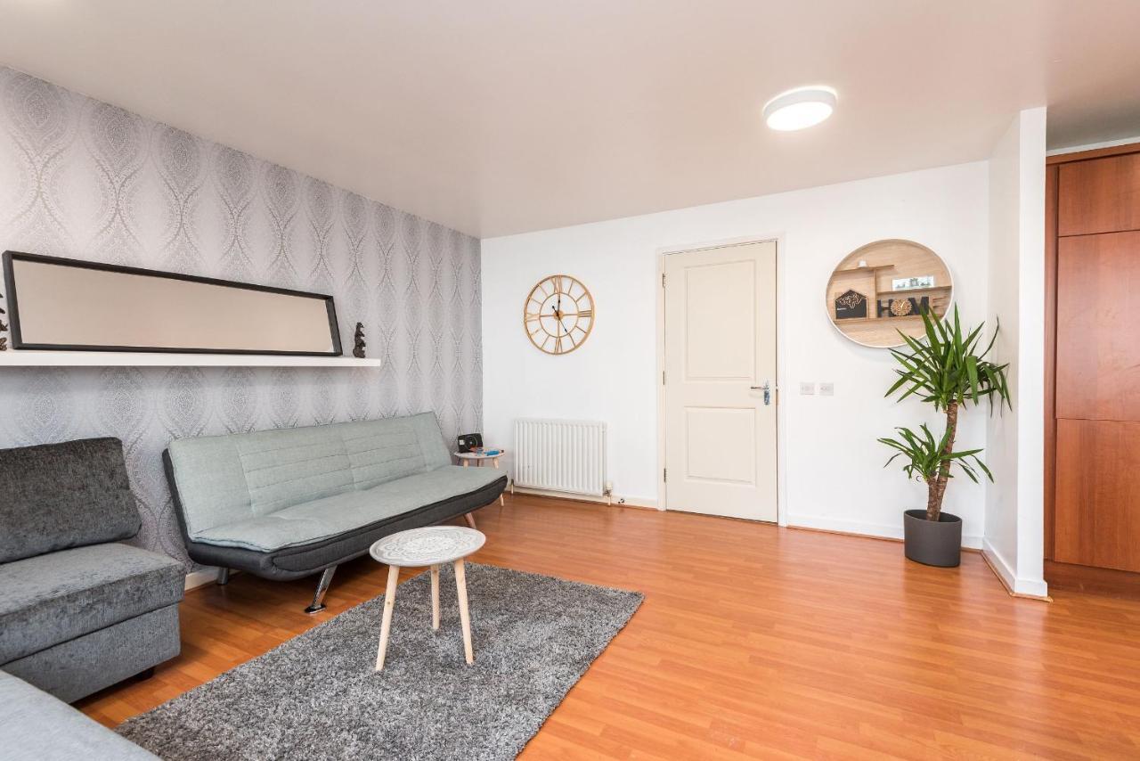 Modern Spacious 3 Bedroom City Centre Apartment - Free Parking - Private Balcony Edynburg Zewnętrze zdjęcie