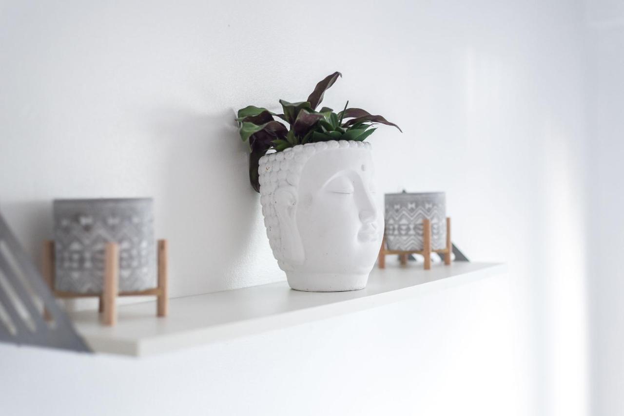 Modern Spacious 3 Bedroom City Centre Apartment - Free Parking - Private Balcony Edynburg Zewnętrze zdjęcie