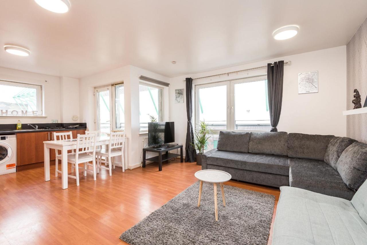 Modern Spacious 3 Bedroom City Centre Apartment - Free Parking - Private Balcony Edynburg Zewnętrze zdjęcie